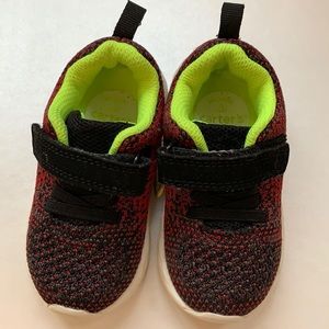 Carter’s machine washable toddler running shoes size 5